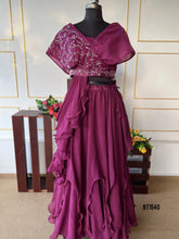 Load image into Gallery viewer, BT1540 Radiant Ruffles: Chic Mother & Child Gown Duo