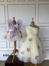 Load image into Gallery viewer, BT1976 Enchanting Family Butterfly Combo: Celebrate in Style Together!