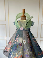 Load image into Gallery viewer, BT1810 Luxury Hand Work Flower Embroidered Party Wear