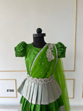 Load image into Gallery viewer, BT1690 Hand Work Dhavani For Baby Girls