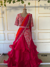 Load image into Gallery viewer, BT2048 🌸 Vibrant Floral Elegance for Unforgettable Celebrations 🌸