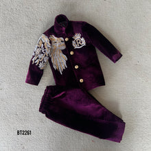 Load image into Gallery viewer, BT2261 🦅✨ Majestic Royal Velvet Outfit for Little Kings 👑