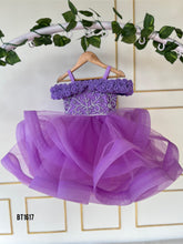 Load image into Gallery viewer, BT1617 Regal Lilac Waltz – Dance into Delight!