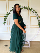 Load image into Gallery viewer, BT1354 Emerald Elegance: Chic Mother & Child Ensemble