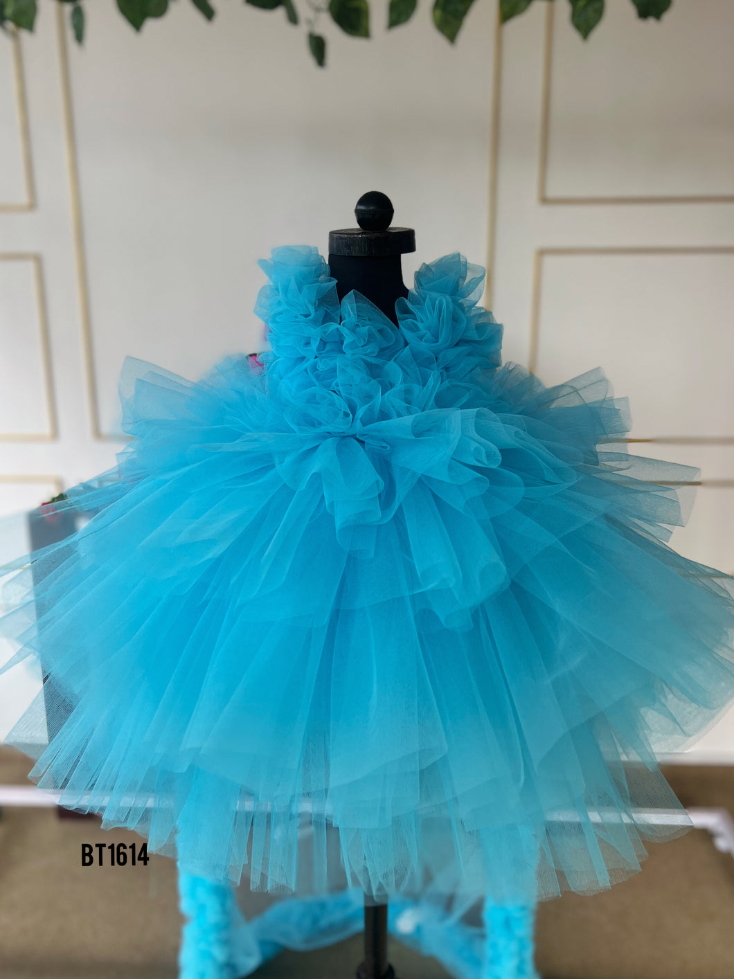 BT1614 Turquoise Twirl: A Cascade of Blue for Your Little Dancer