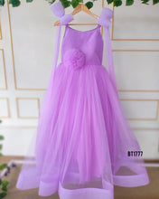 Load image into Gallery viewer, BT1777 Lavender Love: Mother &amp; Child Matching Dresses
