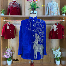 Load image into Gallery viewer, BT2563 Royal Blue Velvet Dad–Son Combo with Handcrafted Deer Artwork