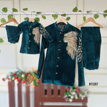 Load image into Gallery viewer, BT2267 Majestic Father-Son Lion Suit – Roar in Style & Elegance! 👨👦✨