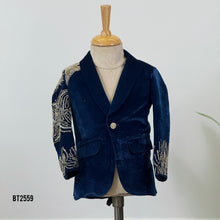 Load image into Gallery viewer, BT2559 Royal Blue Velvet Lion Emperor Blazer