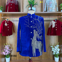 Load image into Gallery viewer, BT2563 Royal Blue Velvet Dad–Son Combo with Handcrafted Deer Artwork