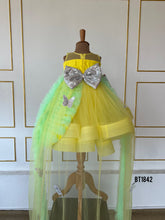 Load image into Gallery viewer, BT1842 Flower Gown - A Fairytale Whisper for Your Little Princess
