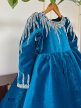 Load image into Gallery viewer, BT2232 👑 Midnight Majesty Gown – A Royal Look for Your Little Star! ✨💙