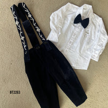 Load image into Gallery viewer, BT2263 🎩✨ Vintage Royalty – Classic Velvet Suspender Suit for Little Gentlemen 🤵💎