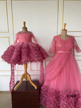 Load image into Gallery viewer, BT2028 🌸 Mommy & Me Rose Petal Dreams – Matching Party Dresses 🌸
