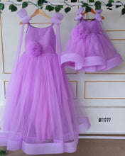 Load image into Gallery viewer, BT1777 Lavender Love: Mother & Child Matching Dresses