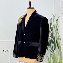 Load image into Gallery viewer, BT2552 Luxury Black Velvet Embellished Blazer for Men Wedding & Party Wear