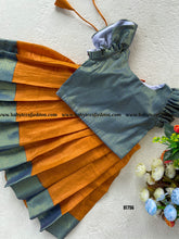 Load image into Gallery viewer, BT756Ethnic Traditional wear