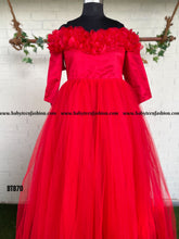 Load image into Gallery viewer, BT870 Mom Adult Gown with flowers