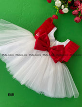 Load image into Gallery viewer, BT641 Classic Candy Cane Tutu Dress – Festive Flair for Your Little Star