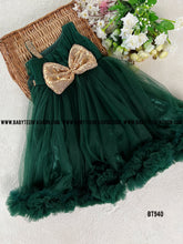 Load image into Gallery viewer, BT940 Emerald Elegance: Enchanting Party Dress for Little Princesses
