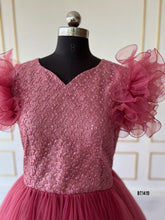 Load image into Gallery viewer, BT1419 Blush Harmony – Elegant Mother & Child Ensemble