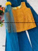 Load image into Gallery viewer, BT1277 Ethnic Traditional wear