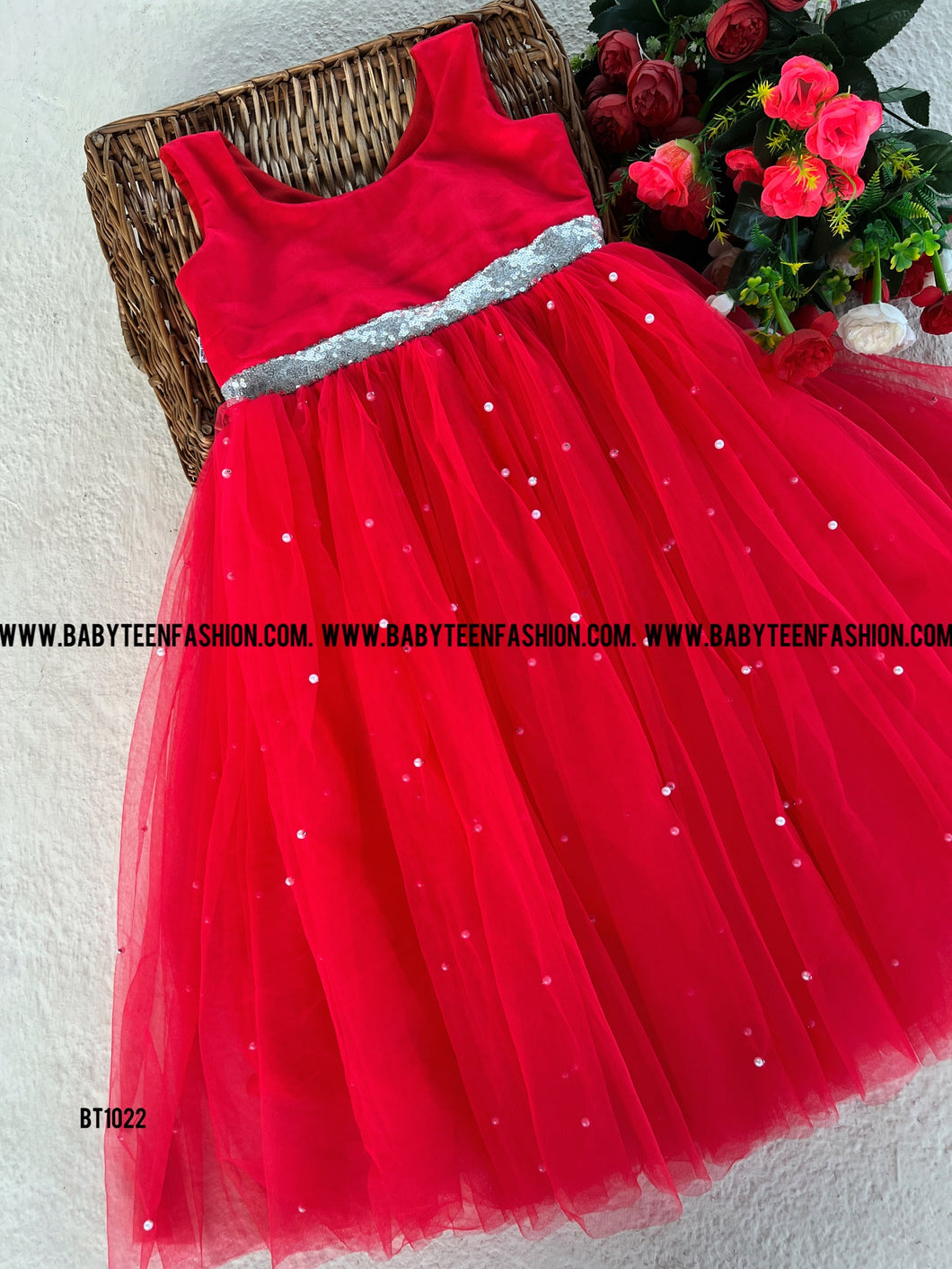 BT1022 Ruby Sparkle Dress - Twinkle at Every Turn