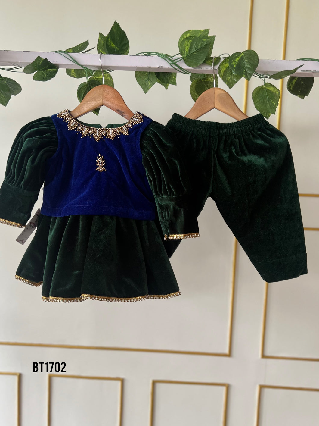 BT1702 Hand Embroidered  Velvet Two Piece Skirt and Pants for Baby Girls