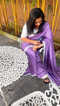 Load image into Gallery viewer, BT1814 Designer Saree For Mom
