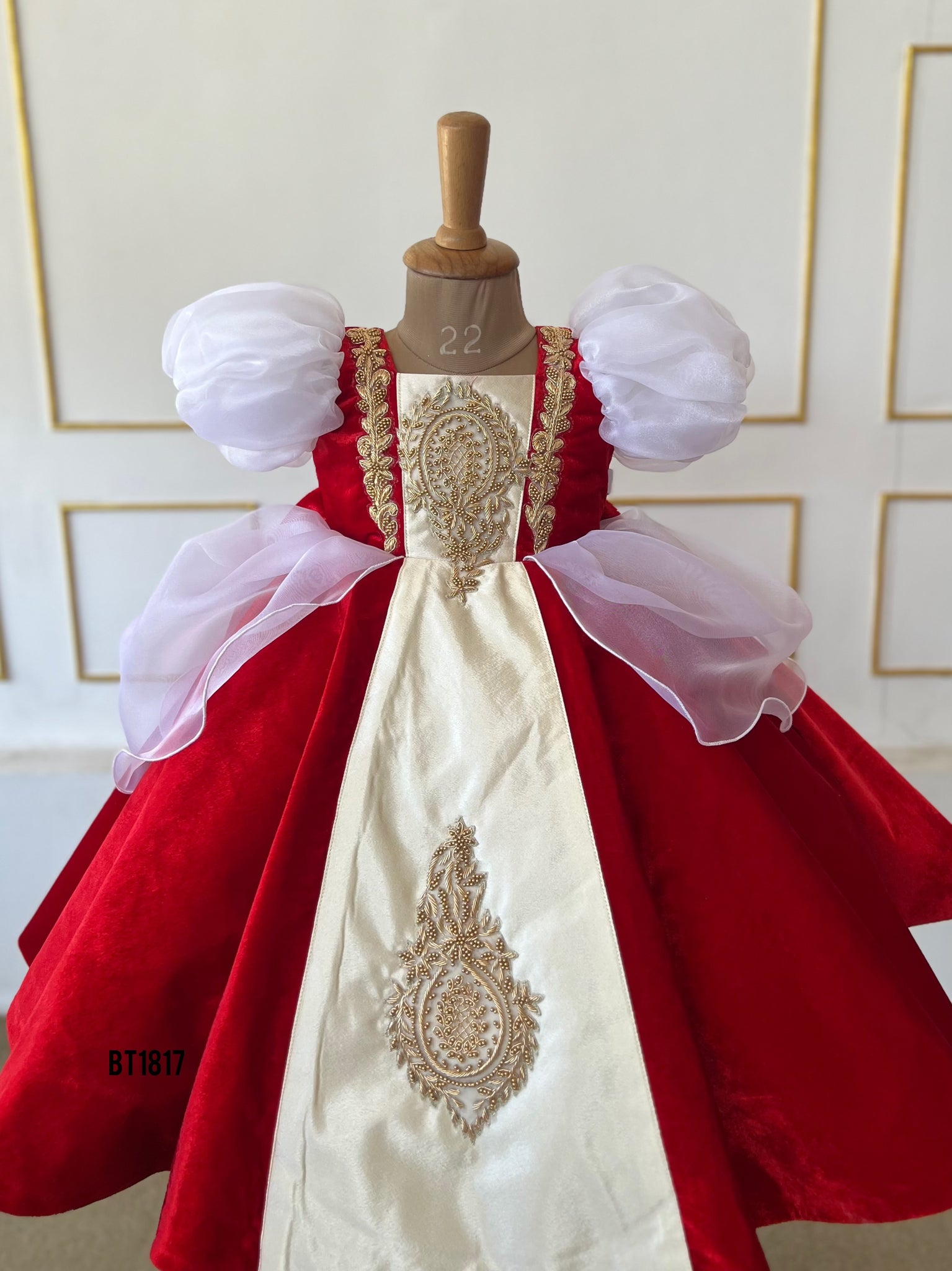 BT1817 Royal Princess Regal Majesty Party Dress – BabyTeen Fashion BT1817 Royal Princess Regal Majesty Party Dress – BabyTeen Fashion