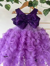 Load image into Gallery viewer, BT1445 Flower Theme Designer Gown
