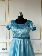 Load image into Gallery viewer, BT1670 Designer Gown For Mother For Twinning
