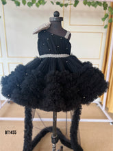 Load image into Gallery viewer, BT1455 Midnight Elegance Party Dress - Twinkling with Sophistication
