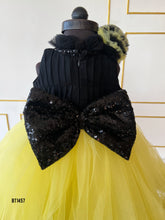 Load image into Gallery viewer, BT1457 Halter Neck Ruffle Party Wear Frock
