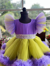 Load image into Gallery viewer, BT1466 Thick Double Color Ruffle Party Wear
