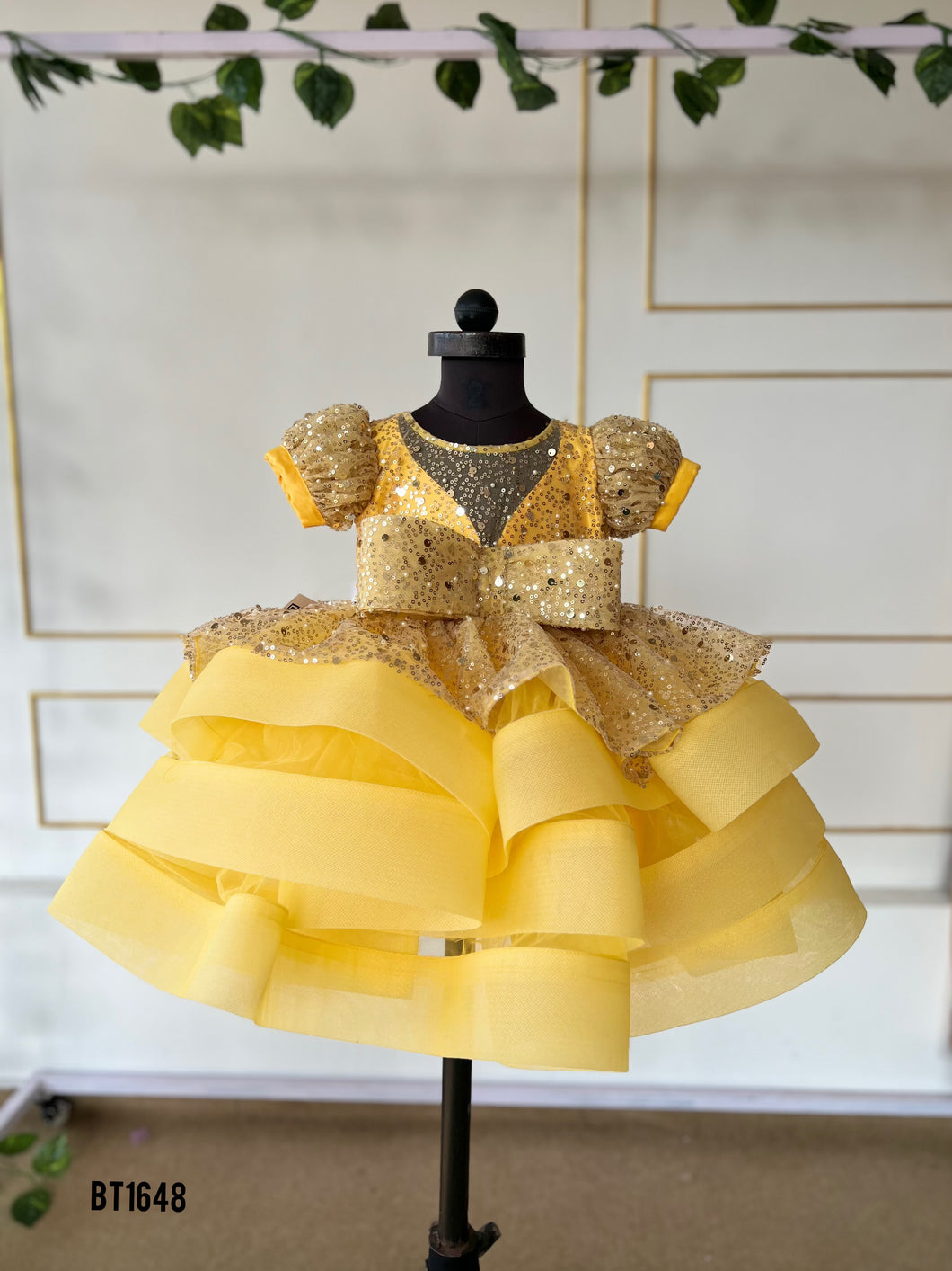 BT1648 Golden Sunrise Dress - A Glimmer of Joy for Tiny Trendsetters