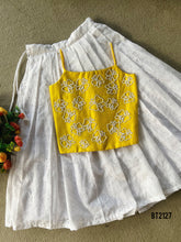 Load image into Gallery viewer, BT2127 🌼 Breezy Elegance Skirt Set for Chic Little Girls 🌼
