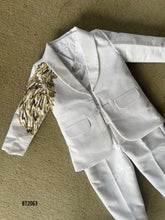 Load image into Gallery viewer, BT2063 Royal Party Wear Suit with Golden Lion Embroidery for Your Little Boys 👑✨
