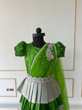 Load image into Gallery viewer, BT1690 Hand Work Dhavani For Baby Girls
