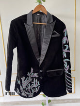 Load image into Gallery viewer, BT1938 Dazzling Black Boys Party Wear Blazer with Embroidered Details

