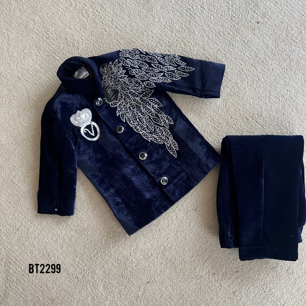 BT2299 ✨ Majestic Royal Blue Velvet Suit – A Regal Look for Your Little Prince! 👑💙