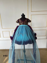 Load image into Gallery viewer, BT1653 Luxury Long Tail Handwork Birthday Party Wear For Baby Girl
