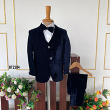 Load image into Gallery viewer, BT2284 🎩 Royal Charm Velvet Tuxedo for Little Gentlemen! 🎩
