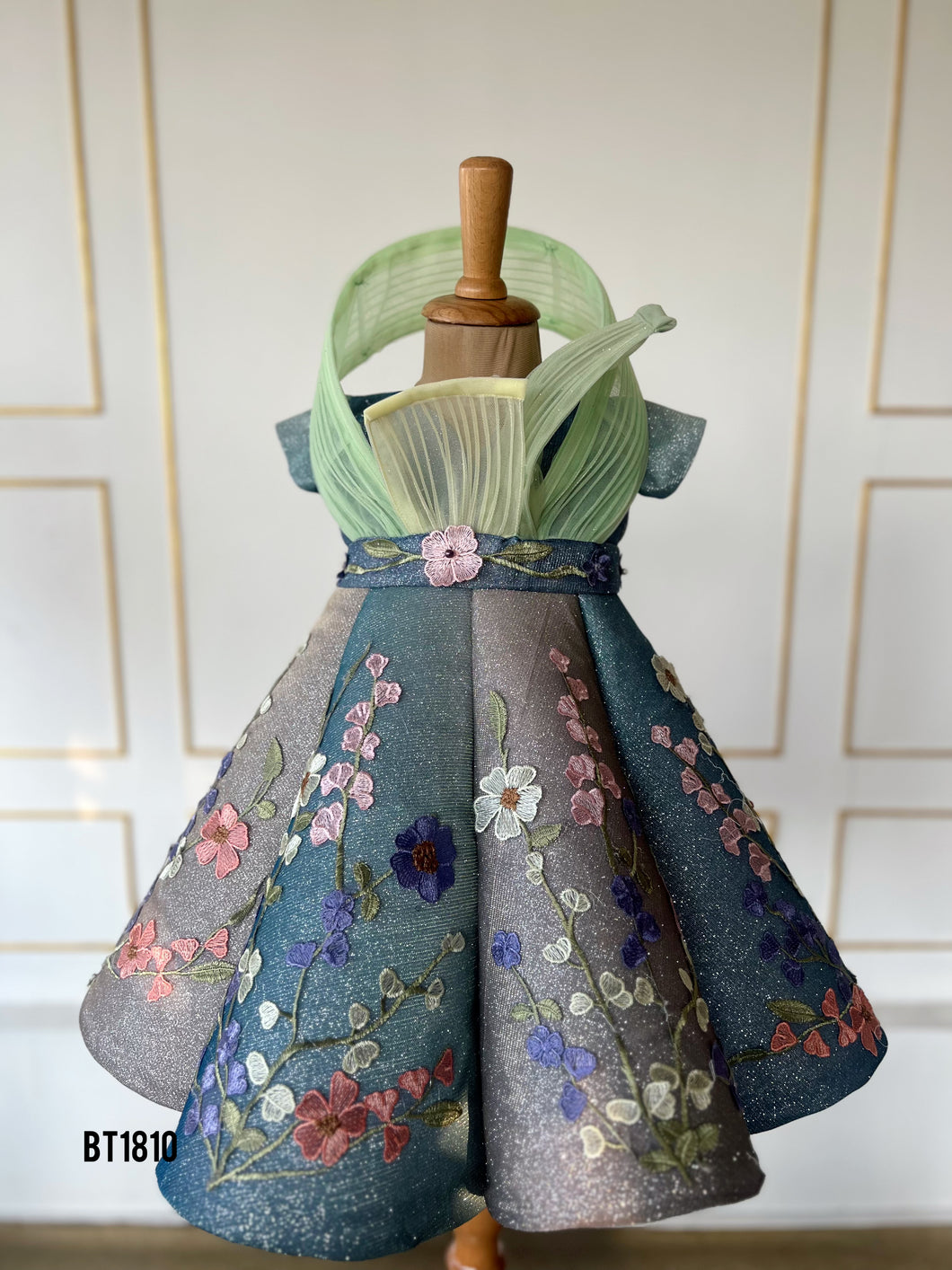 BT1810 Luxury Hand Work Flower Embroidered Party Wear