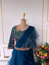 Load image into Gallery viewer, BT2053 🌟 Peacock-Inspired Family Combo for Magical Celebrations 🌟
