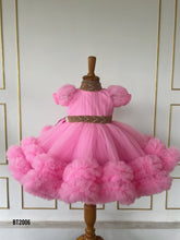 Load image into Gallery viewer, BT2006 🎀Pink Princess Puff Dress – Perfect for Her Magical Moments!👑💖
