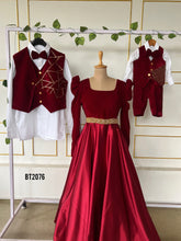 Load image into Gallery viewer, BT2076 👑 Royal Family Glam: Twinning in Style for Every Celebration 🎉
