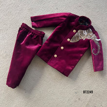 Load image into Gallery viewer, BT2249 🦁 The Royal Elephant Jacket – A Regal Look for Your Little Prince! 👑✨
