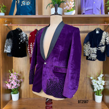 Load image into Gallery viewer, BT2587 Premium Velvet Men’s Blazer – Royal Purple Edition With Black Crystal Embroidery
