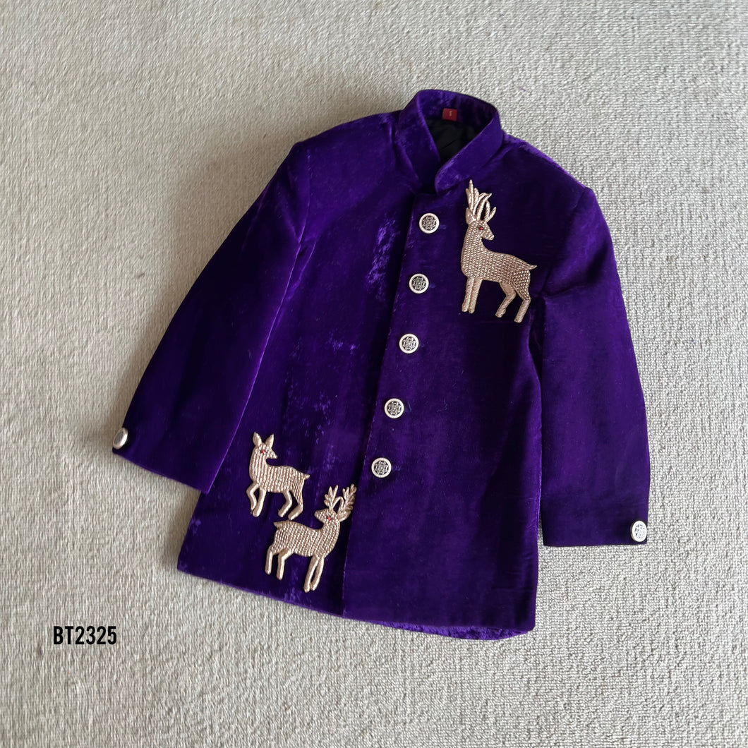 BT2325 🦌 Royal Majesty Velvet Sherwani – A Regal Look for Your Little Prince! 👑✨